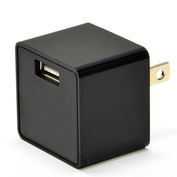 USB充電器 cubeタイプ112