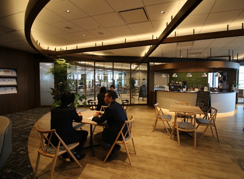 テレビや映画の撮影に使われた クールなオフィスを持つit企業とは 日経クロステック Active