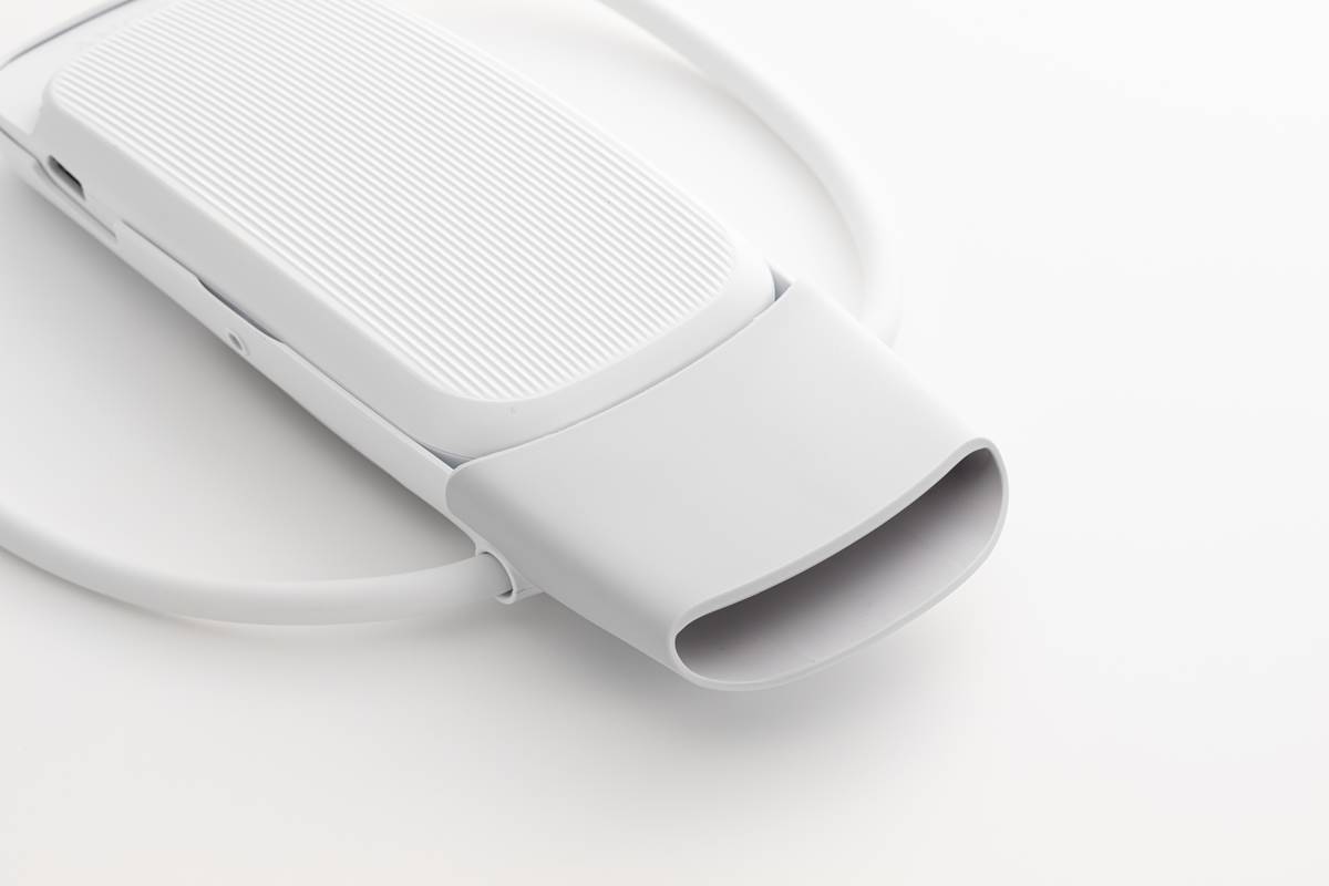 猛暑の中でソニーの「REON POCKET 4」を使ってみた、身に着ける