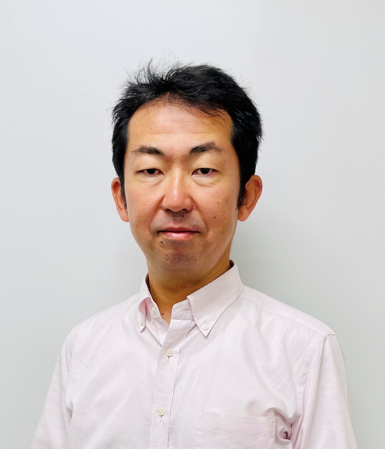 千田 泰輔