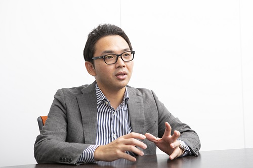 オリックス・レンテック株式会社<br>ICT営業本部<br>ソリューション営業部<br>ソリューション推進チームリーダー<br>石塚匡氏