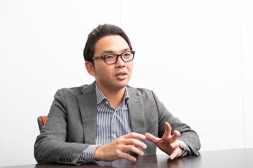 オリックス・レンテック株式会社<br>ICT営業本部<br>ソリューション営業部<br>ソリューション推進チームリーダー<br>石塚匡氏