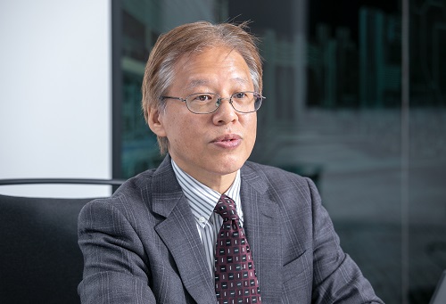 IDC Japan株式会社<br>ソフトウエア＆セキュリティ<br>リサーチ マネージャー<br>登坂 恒夫 氏