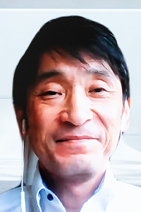 リコージャパン株式会社<br>経営企画本部 コーポレートコミュニケーション部<br>広報グループ リーダー<br>山﨑 義之 氏