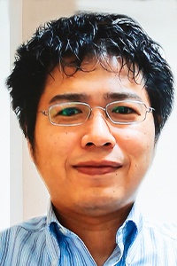 棚町 俊彦氏