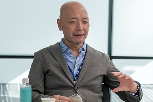 SCSK<br>ITマネジメント事業部門<br>マネジメントサービス第三事業本部<br>商社マネジメントサービス第一部<br>第三課 課長 唐﨑弘文氏