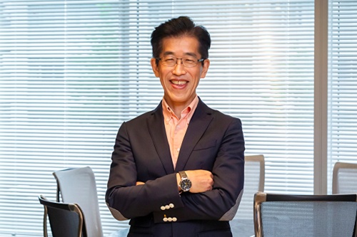 慶應義塾大学大学院<br>メディアデザイン研究科教授<br>岸 博幸氏