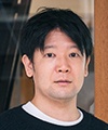 井上 一鷹 氏