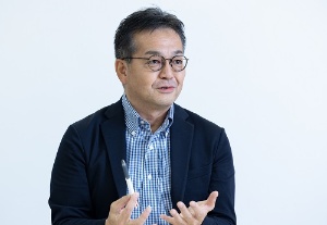 坂本 尊志 氏