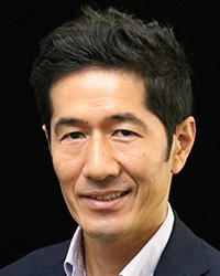 江原 孝大 氏