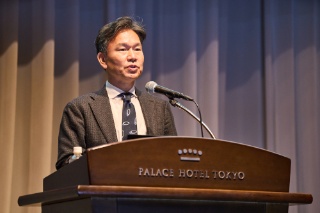 藤本 寛 氏