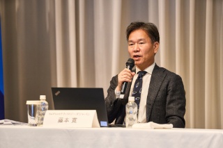 藤本 寛 氏