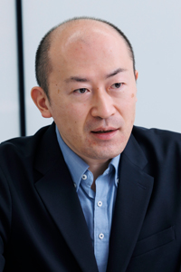 長谷川 智一氏