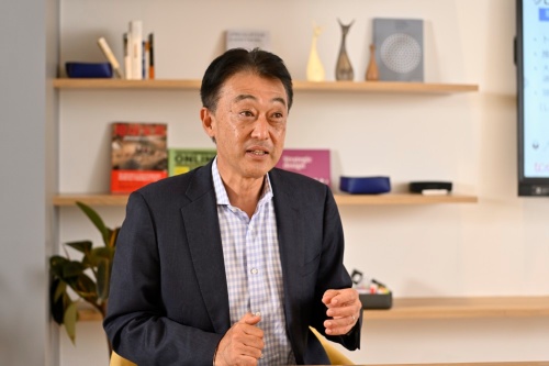 中村 哲也氏