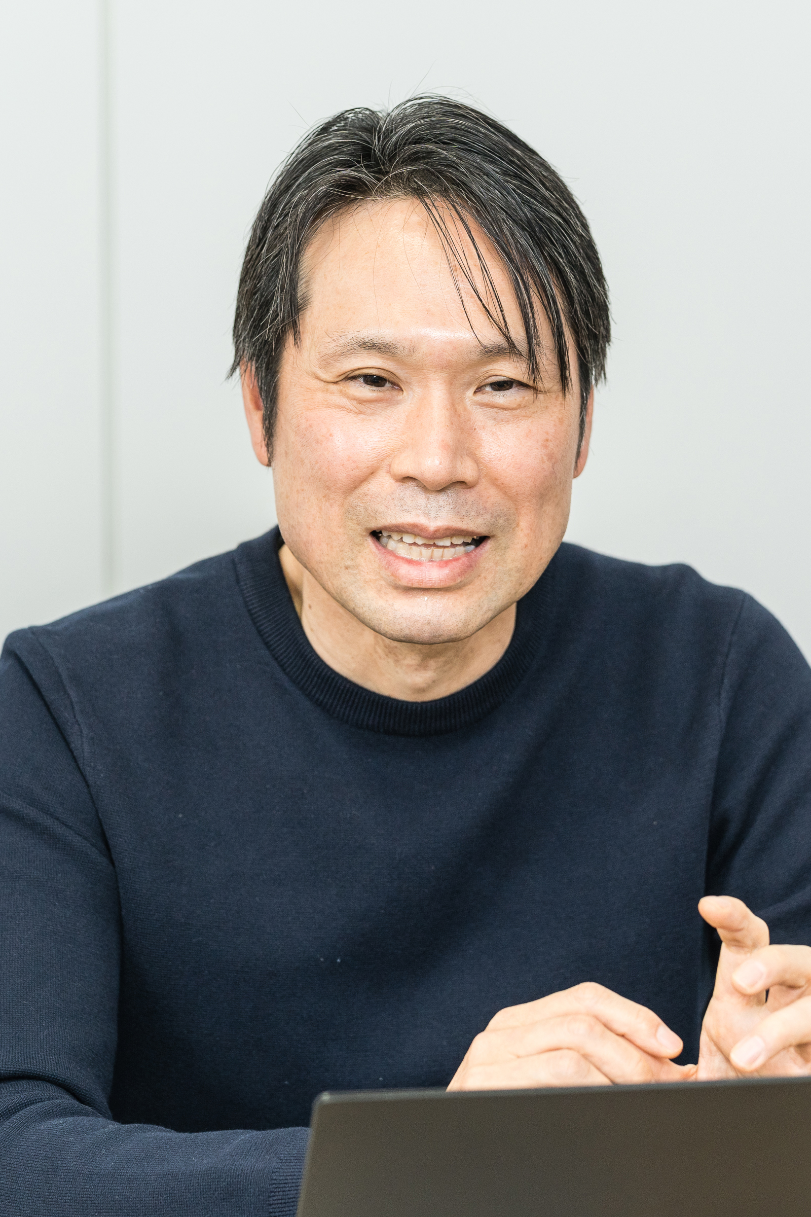 園 洋志氏