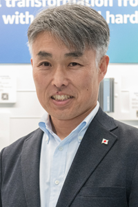 川又 俊一氏
