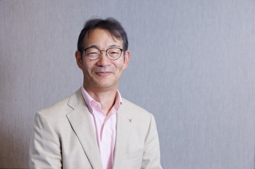中井 和弘 氏