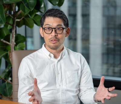 岩渕 聖 氏