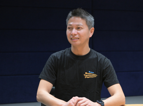 織田 新一 氏