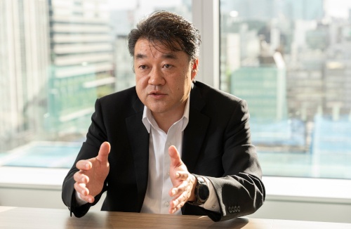 高田 哲也 氏
