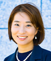 高原 友美 氏