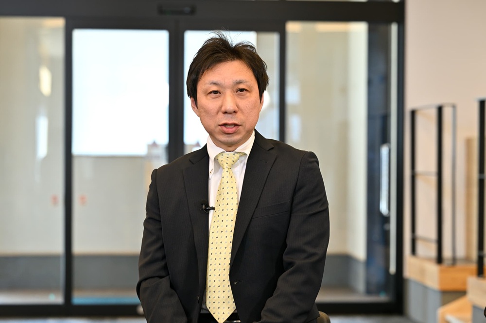 中島 司 氏