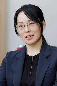 渡邊 歩氏