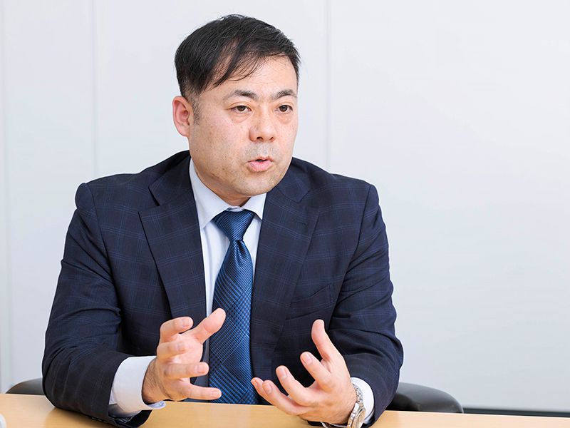 鬼頭 巧氏