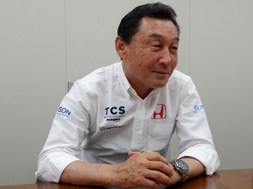 元F1レーサーの中嶋悟氏、現在は有限会社中嶋企画の社長を務める