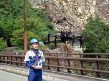 写真2●損害保険ジャパン日本興亜が2016年8月に熊本地震の行方不明者を捜索するために利用したドローン。機体はDJI JAPANの「Matrice 100」