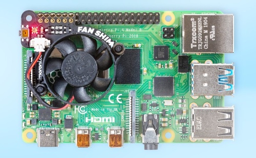 Fan SHIM for Raspberry Piを搭載したラズパイ4