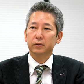 NTTドコモ 情報システム部 料金システム担当 担当部長の嶌村友希氏