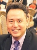 小松崎 真司 氏