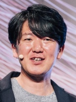 岡 大勝 氏
