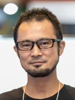上村 徹也 氏