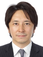 前田 利幸 氏
